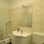 Apartman Nena With Free Private Parking Abbázia