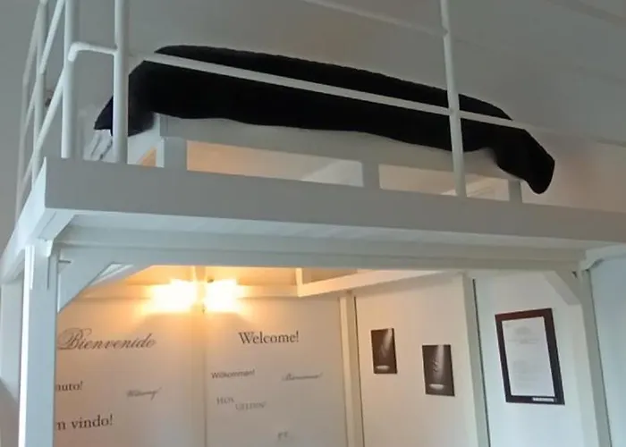 Nena With Free Private Parking