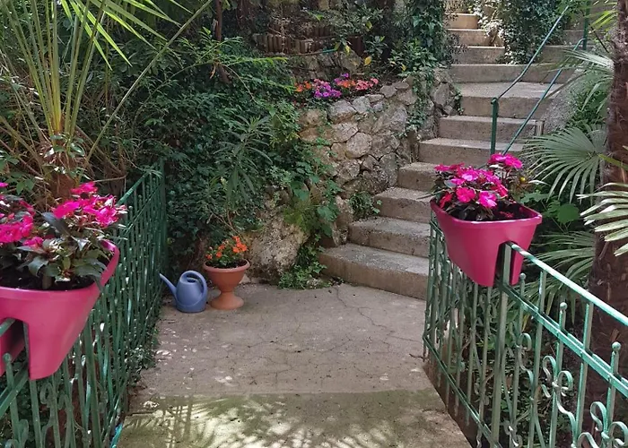 Nena With Free Private Parking *