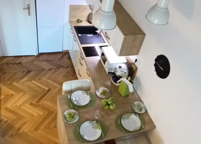 Nena With Free Private Parking *